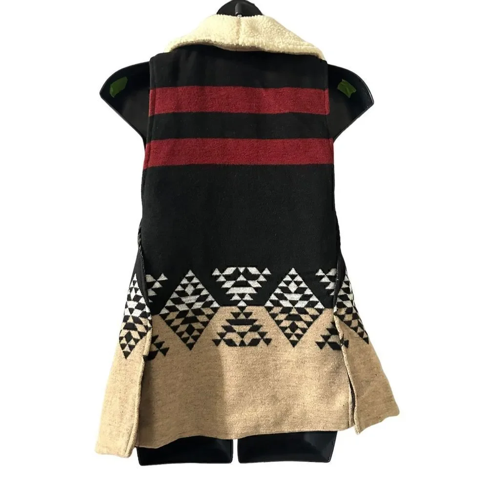 Me Jane Women's Faux Fur Tribal Aztec Wool Blend Vest Open Sweater Black Small